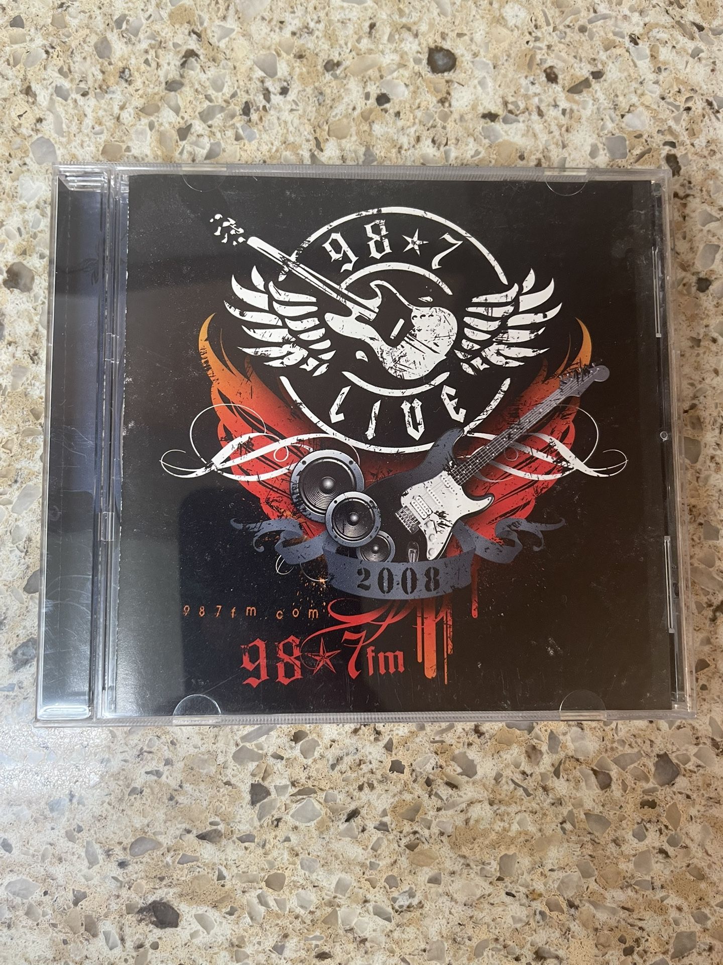 live hits CD