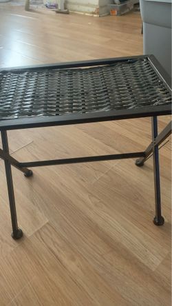 Metal foot rest obo