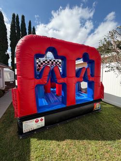Obstacle course monster truck