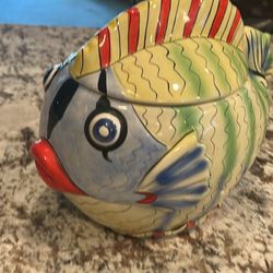 Cute Hand-Painted Vintage cookie jar