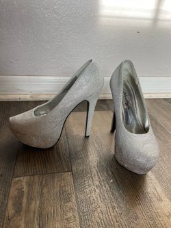 Grey Simmy high heels