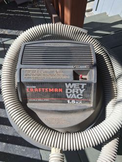 Craftsmans, wet and dry vacuum cleaner.