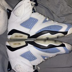 Jordan 6 Men 10.5 UNC 