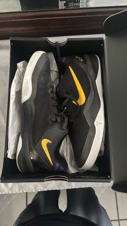 Kobe 8s
