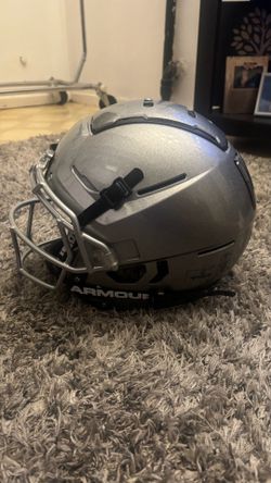Brand new f7 helmet size large