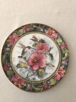 Franklin Mint Hummingbird Plate.