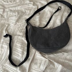 Small Crescent Black Denim Baggu