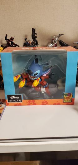 Stitch Vinyl Collectible Figure By Enesco
