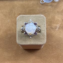 BARBARA BIXBY Mother Of pearl FLOWER RING 