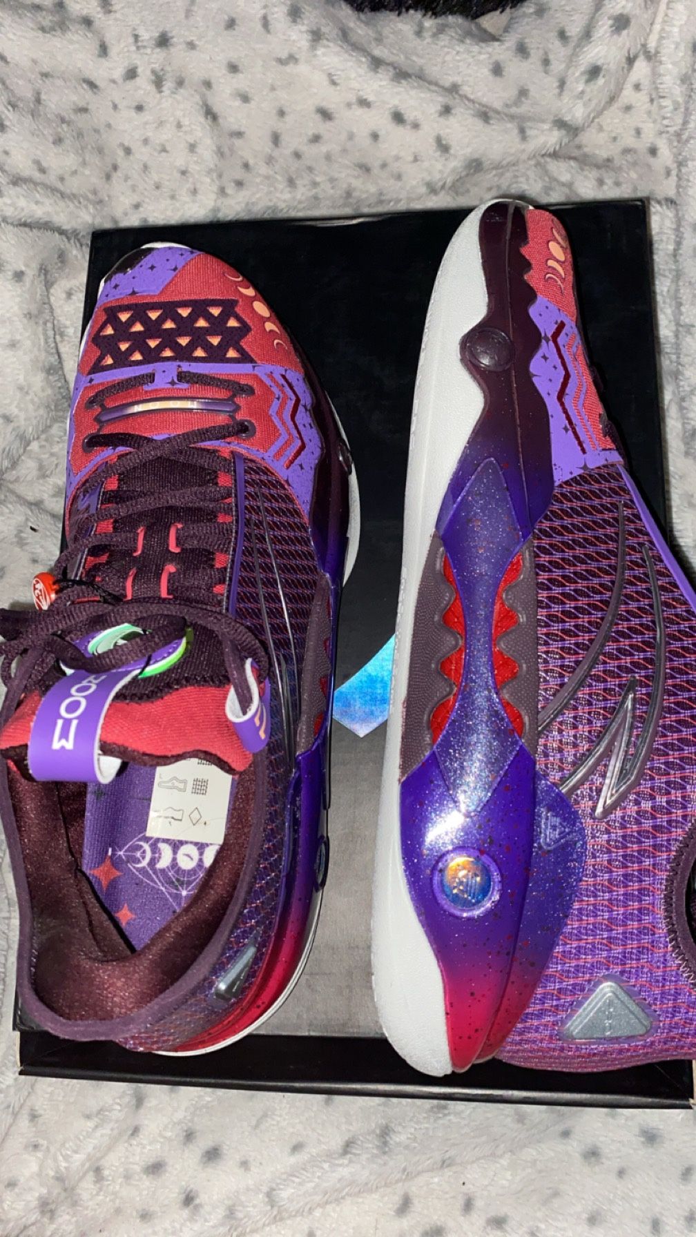 Kyrie Anta Shockwave 5 Pro Moon