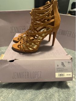 Jennifer Lopez Cognac Strappy Heels (Size 9)