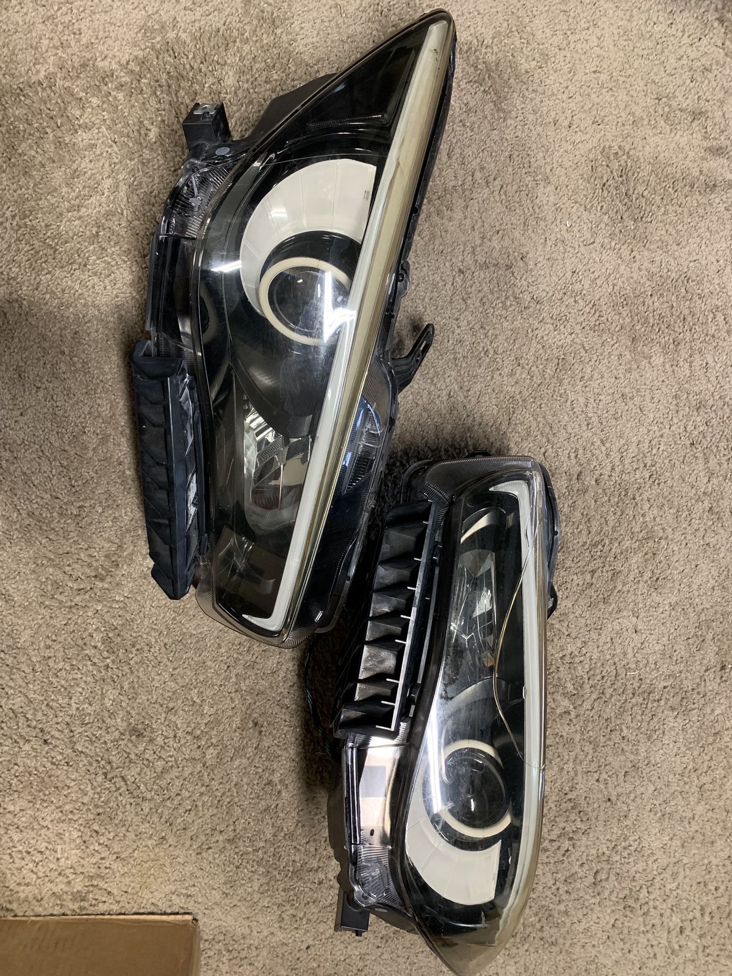 2014 Infiniti Lights