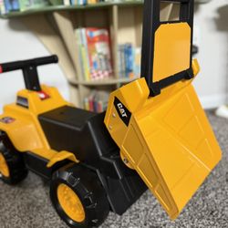 Toddler Ride On Car & Tricycle 