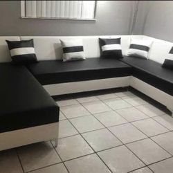 Large U Sectional Sofa Never Used 