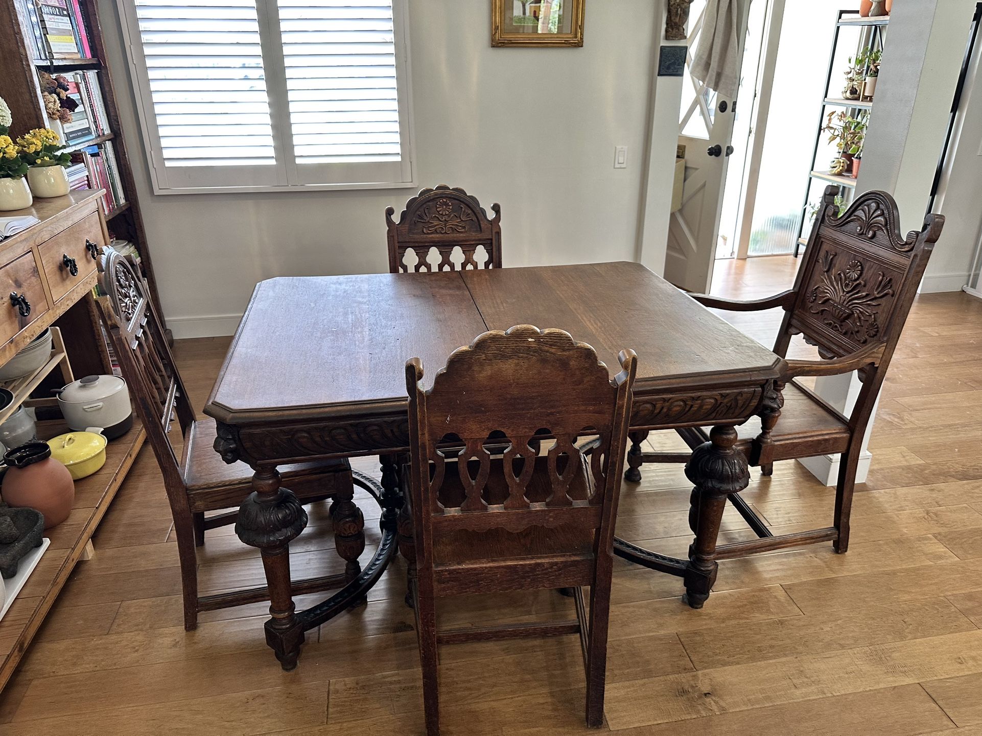 Antique Dining Table With Four Chairs
