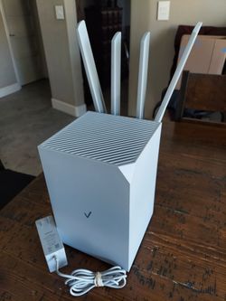 Verizon 5G Internet Gateway ASK-NCM1100E
Includes power adapter. 