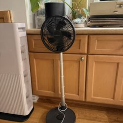 Primevolve Portable Folding Fan