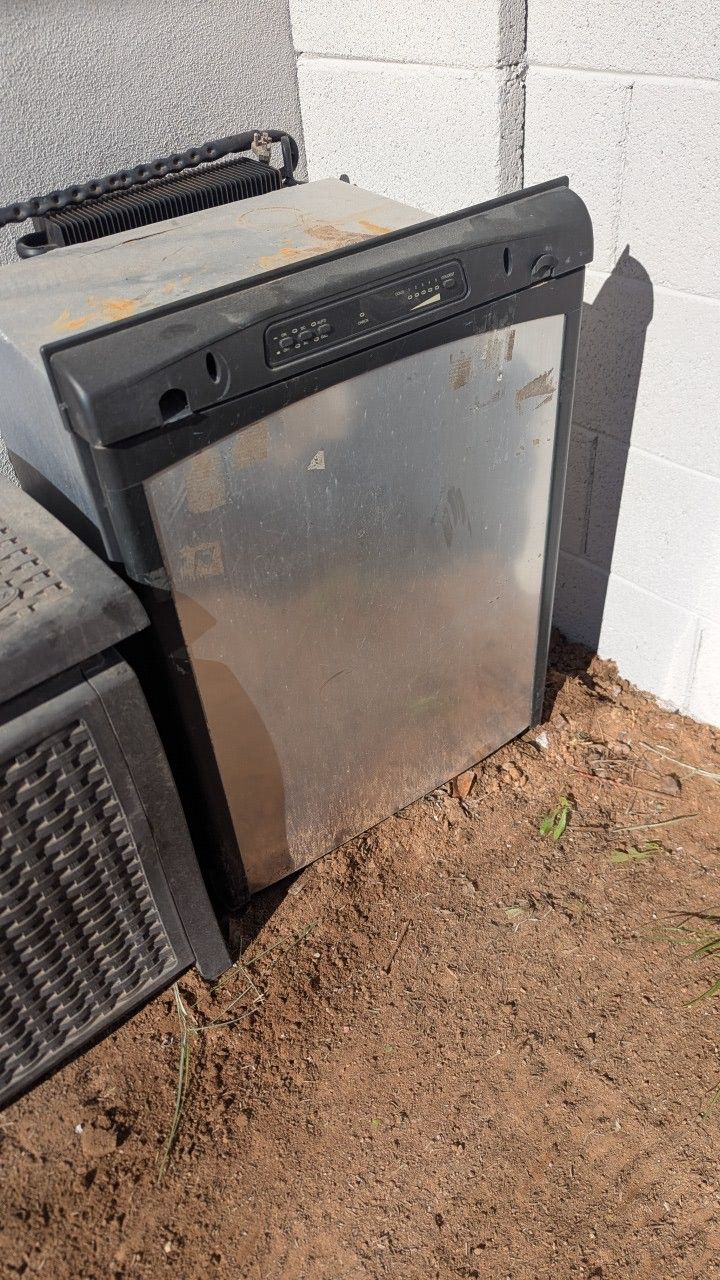 Rv Refrigerator In Good Working Condition Mesa Main Street And Gilbert Rd $200