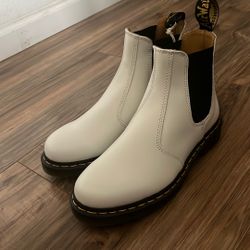 Dr.Martens White Boots 