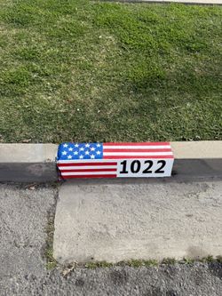 Curb Numbers Big American Flag