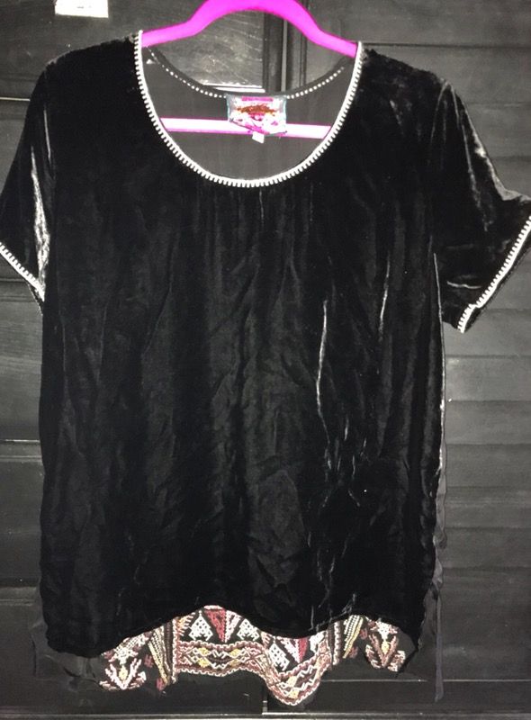 Johnny Was Velvet top