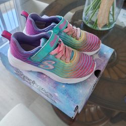 Skechers. Little Girls Tennis Shoes Size 12.