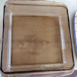 Vintage Amber Pyrex Classic 8x8x3 Brownie Pan