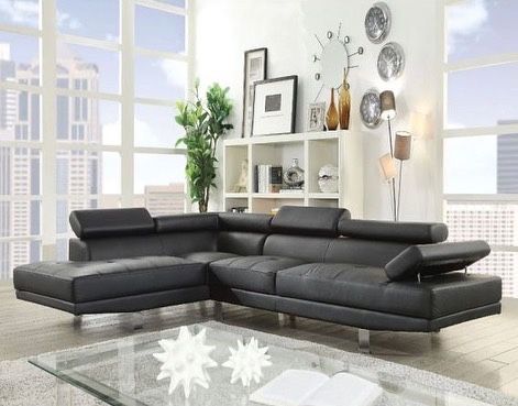 Black And White Modern Sectional Special Of The Week