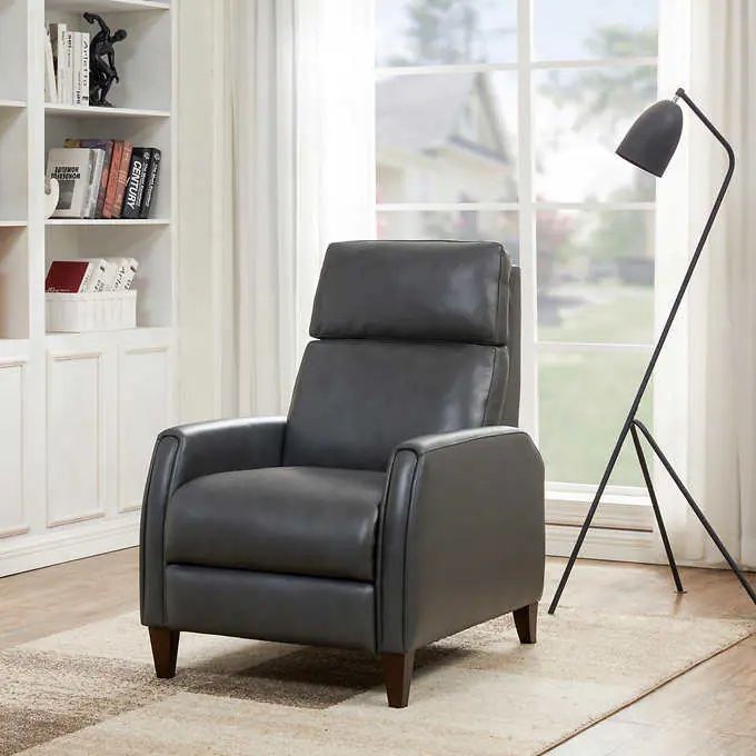 Synergy Home Furnishings Decklyn Leather Pushback Recliner
