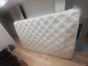 BRAND NEW FULL XL MATTRESS