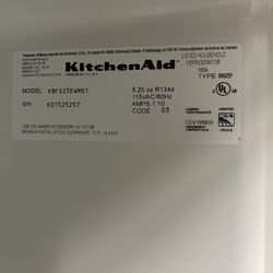 Kitchen eight French door fridge great condition working good