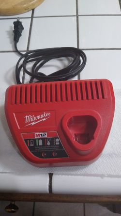 Milwaukee M12 charger