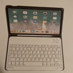 Wireless Keyboard For Tablets And Phone