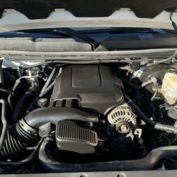 2012 Chevy Silverado 1500  5.3 L