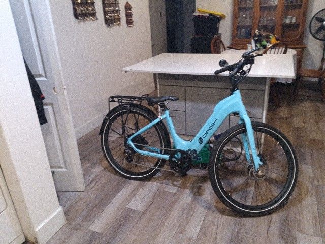 Serfas E Dash 500 Watt  E Bike