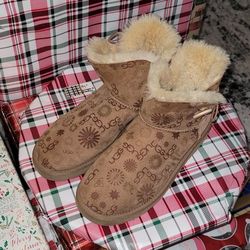 Ugg  Boots