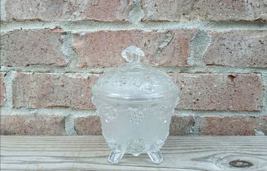 Vintage Jeanette Candy Dish/Lid