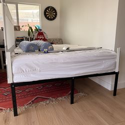 Sealy Queen Size mattress and frame (great condition)!