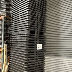 Plastic Black Shipping Pallets