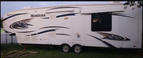 SE Renta Trailer $1400