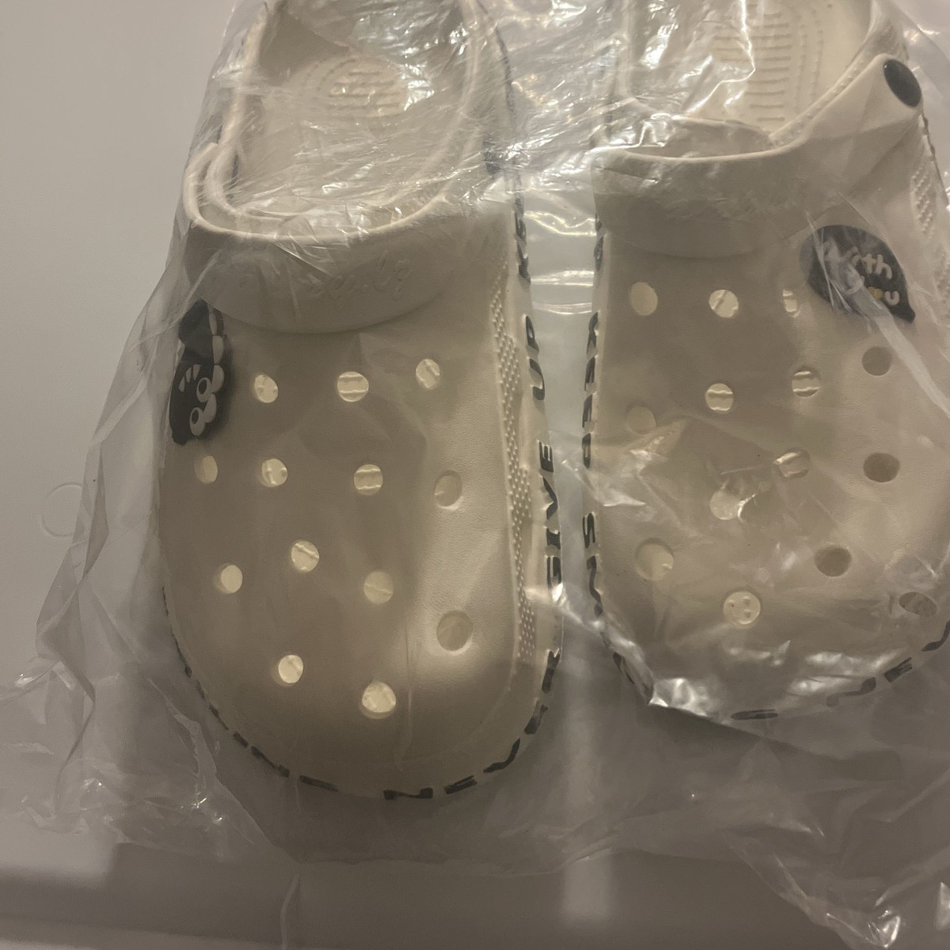 Light Weight Croc