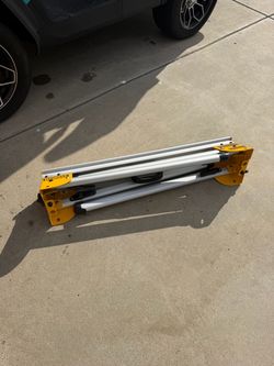 Dewalt Mitre saw stand