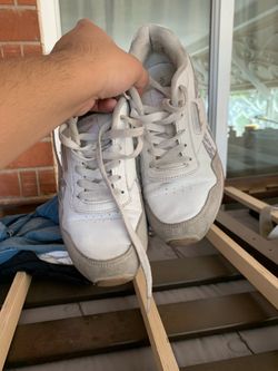 Shoes size 8
