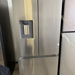 Samsung Brand New Stainless Steel 33 Inch Refrigerator 