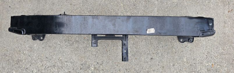 2019 2020 KIA OPTIMA FRONT BUMPER REBAR WITH INTELLIGENT CRUISE CONTROL