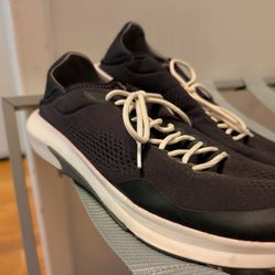 Olukai  Kaholo Mens Shoes, size 11