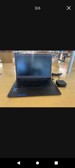 Laptop Computer/Asus ZenBook UX305f