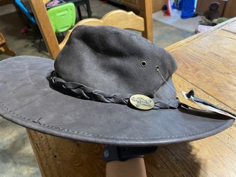 Jacaru ‘Buffalo’ Leather Hat