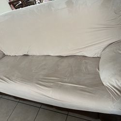 2 sofas
