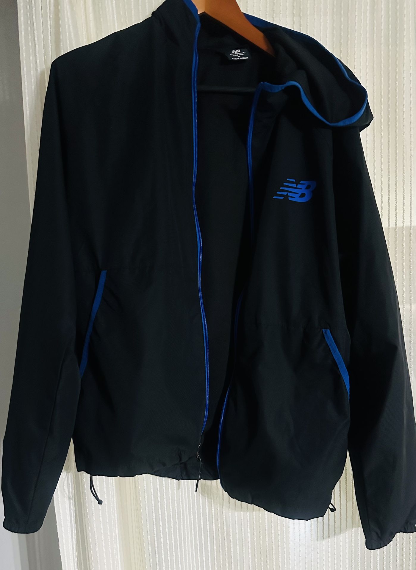 Men’s New Balance Windbreaker Size M